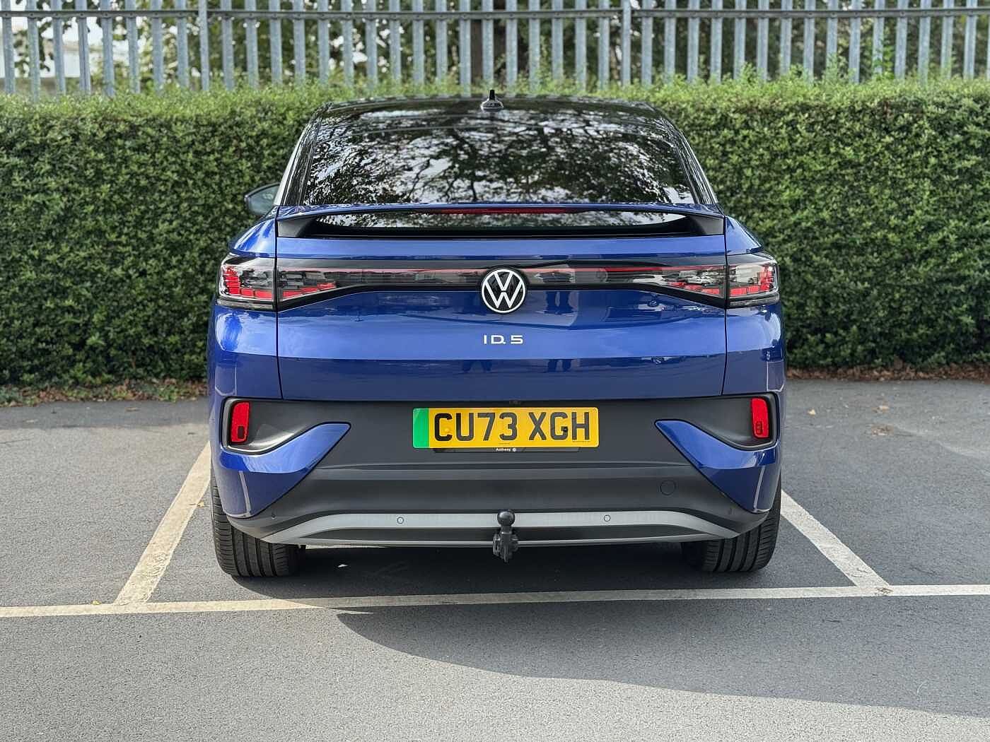 Volkswagen ID.5 Style 77kWh Pro Performance 204PS Automatic *20' Alloys/Swivel Tow Bar*